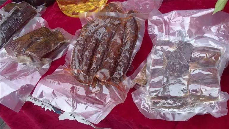 奉節(jié)美食文化節(jié)讓消費者一飽眼福 展我大美奉節(jié)之風彩